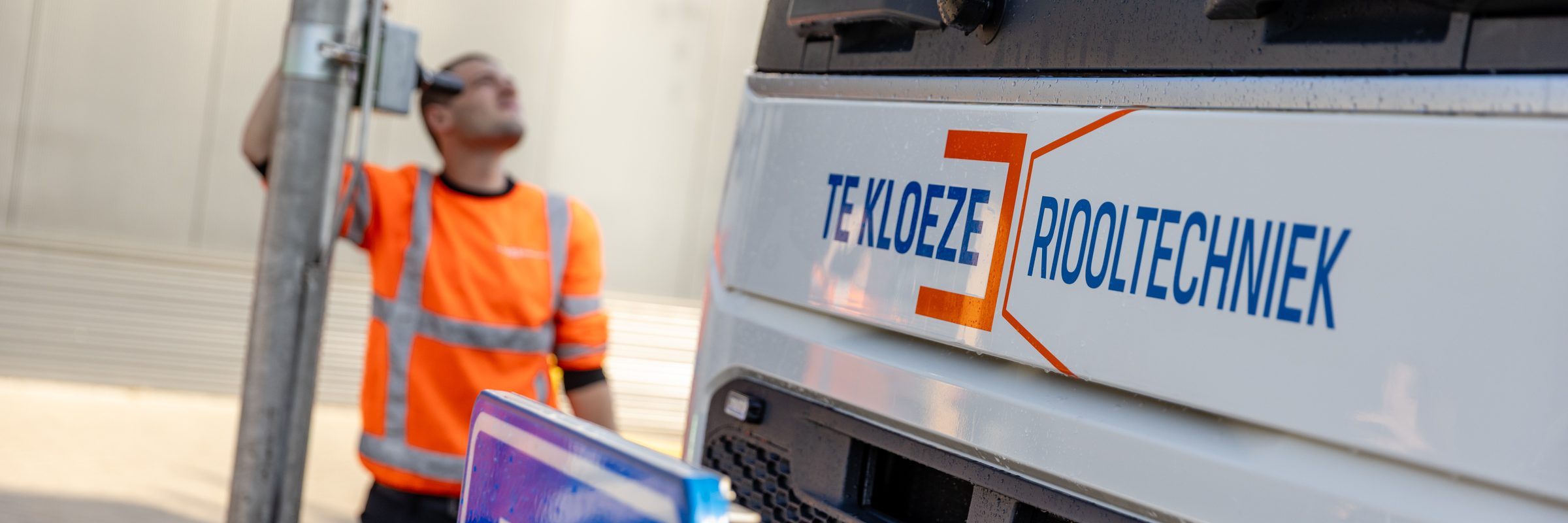 WE HELPEN JE AAN <strong>EEN GOEIE FLOW IN JE FABRIEK</strong> bij Te Kloeze Riooltechniek